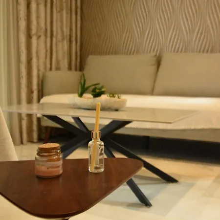 Velvet Apartment *